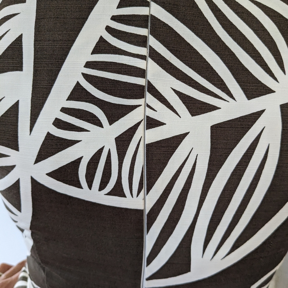 Bold Pattern Brown and white dress Sz 8 - Picture 8 of 12
